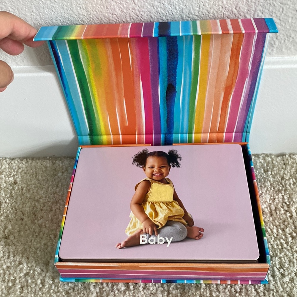 Baby Flash Cards Set - Colorful Rainbow Case